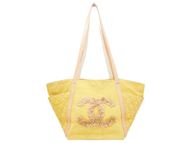 Chanel tote bag Yellow Cloth  ref.339905