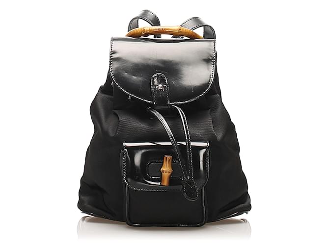 lock drawstring backpack