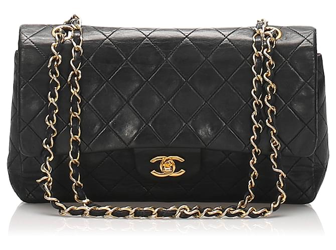 Chanel Black Medium Classic Lambskin Leather lined Flap Bag