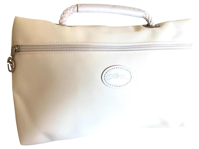 Longchamp plegable Blanco Cuero Nylon  ref.339998