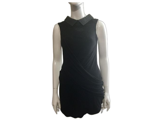 Alexander Wang Vestido preto com gola de couro