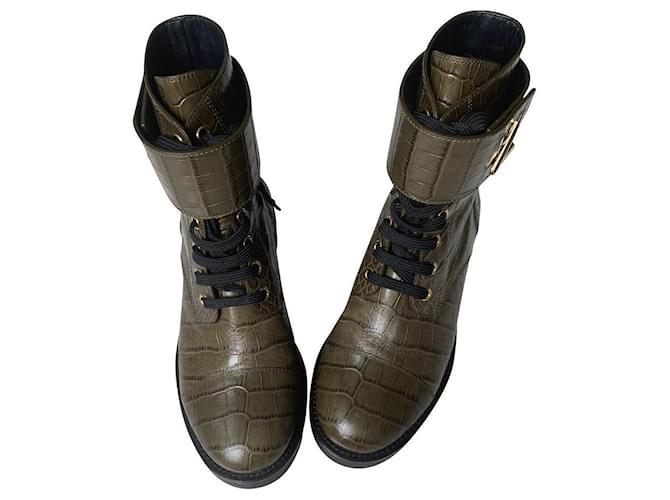 Louis Vuitton LV Monogram Wonderland Flat Ranger Combat boots 38.5