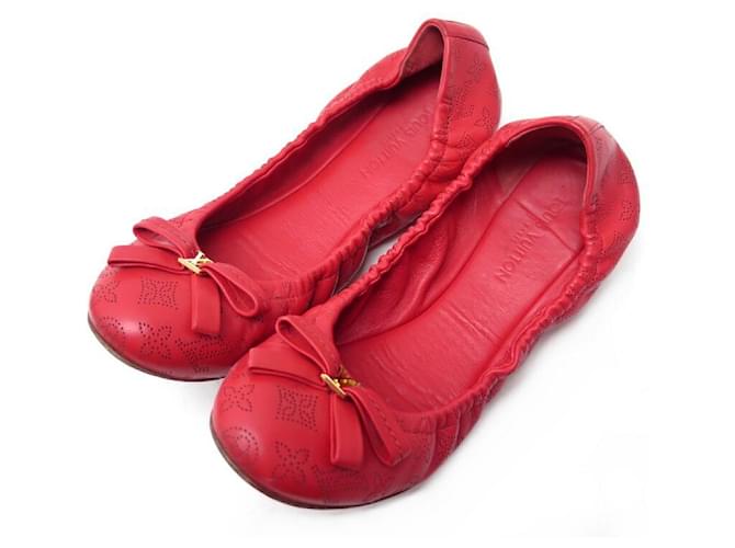LOUIS VUITTON BALLERINAS ELBA SHOES 39 IN RED MONOGRAM LEATHER SHOES  ref.340885