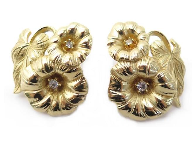 dior flower earrings