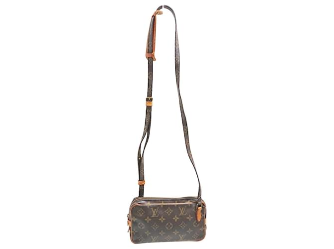 Louis Vuitton Marly Brown Cloth  ref.341928