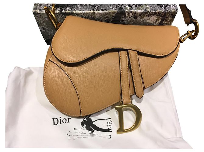 Bolsa Dior Saddle Couro Conhaque