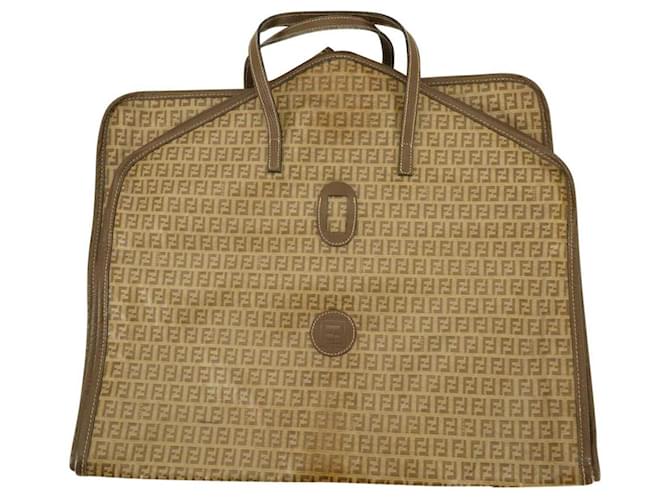 fendi sleeping bolsa