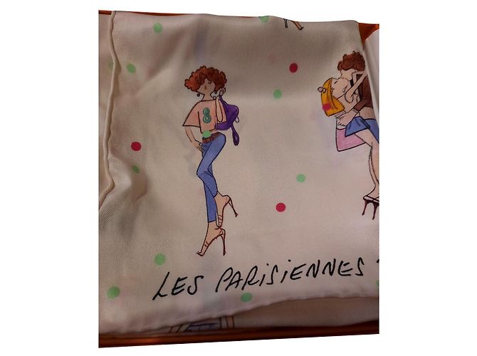 Hermès CARRE LES PARISIENNES DE KIRIAZ Bianco