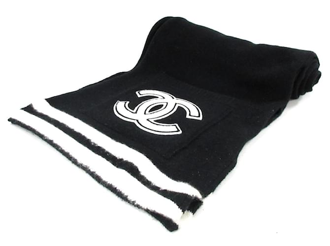 Chanel scarf Black Wool ref.343848 - Joli Closet