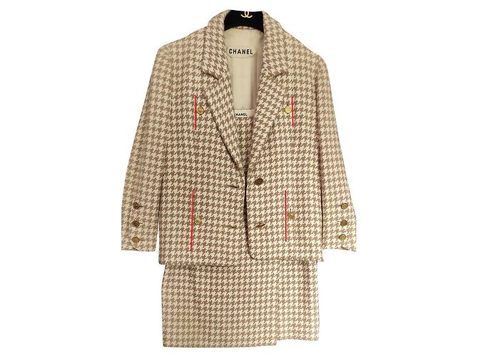 Tailleur Chanel de Saia Houndstooth Lã e Cashmere Bege Multicor