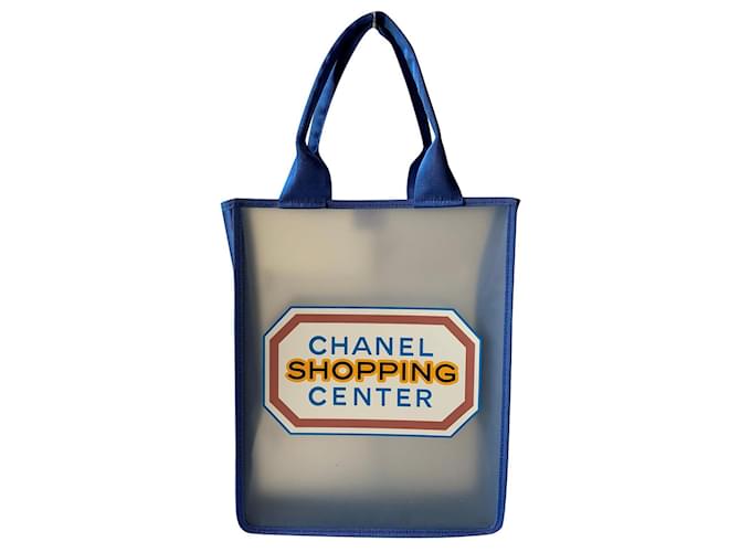 Chanel Taschen Blau Kunststoff Nylon  ref.346312
