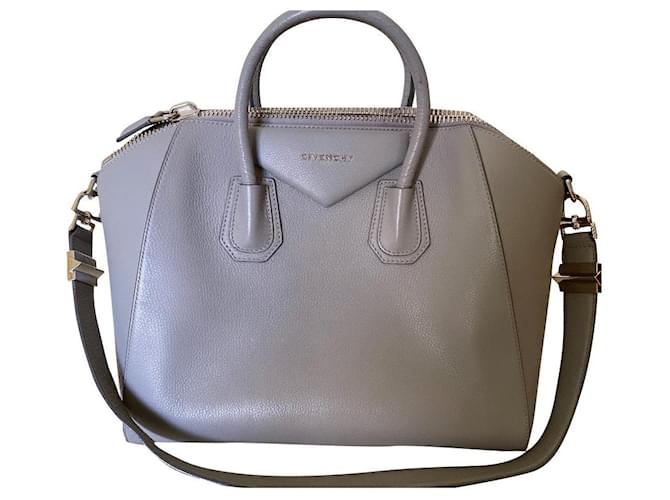 Givenchy Sac cabas Cuir Gris  ref.347195