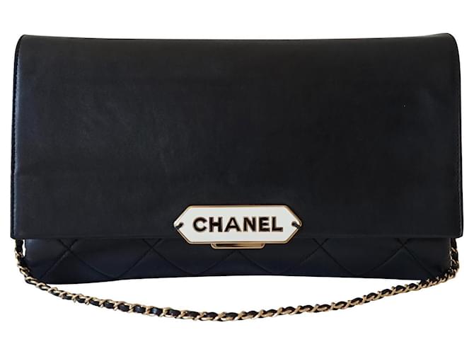 Chanel Handtaschen Schwarz Leder  ref.348746