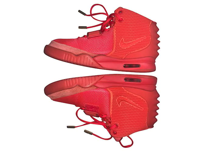 Nike Air yeezy 2 red october Deerskin  ref.350224