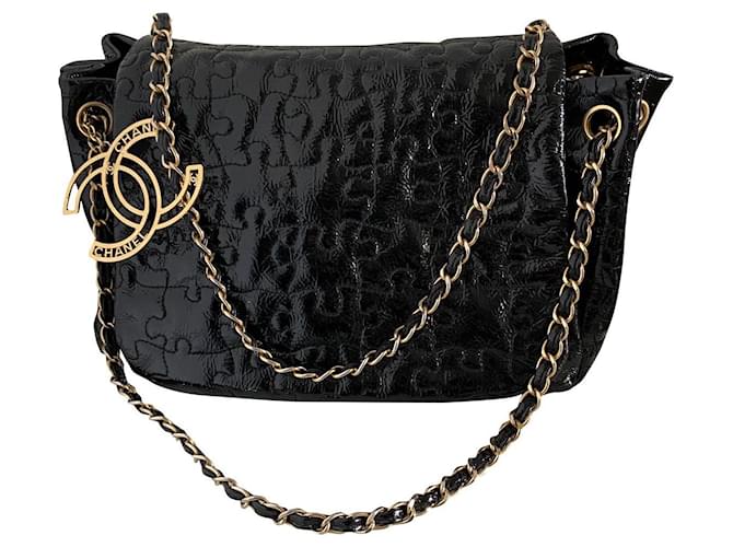 Chanel Puzzle flap bag Black Patent leather  ref.350740