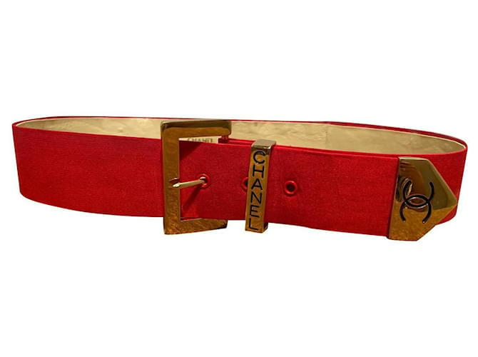 Chanel Cinturones Roja Gold hardware Lienzo  ref.351609
