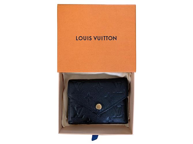 Louis Vuitton Victorine Wallet Black