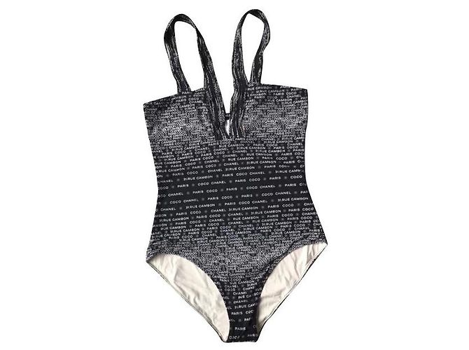Chanel Badebekleidung Schwarz