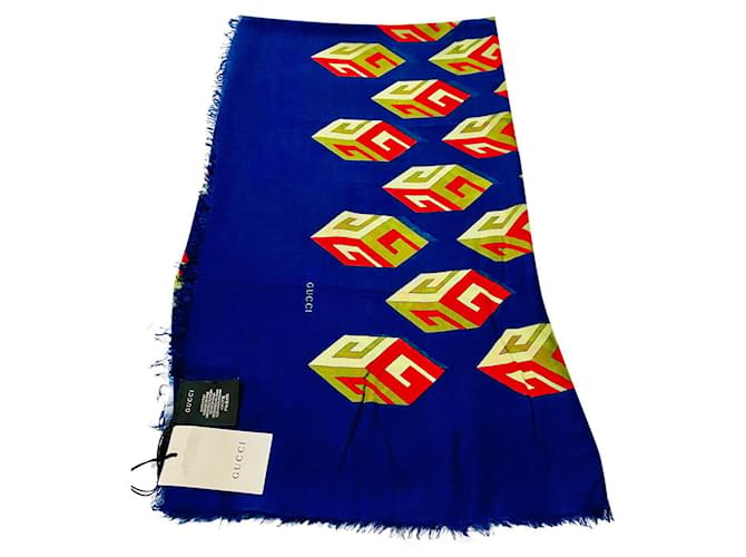 Gucci Silk scarves Multiple colors Wool  ref.352142