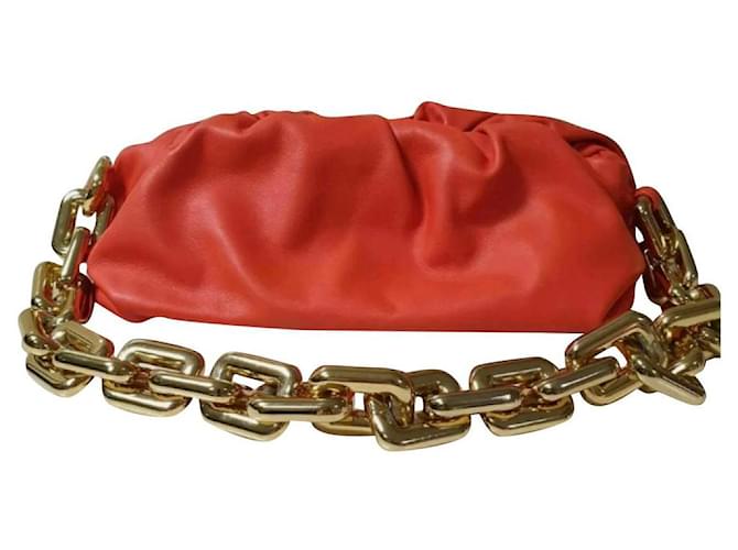 Bolsa clutch de couro Bottega Veneta The Chain Pouch Laranja  ref.354392