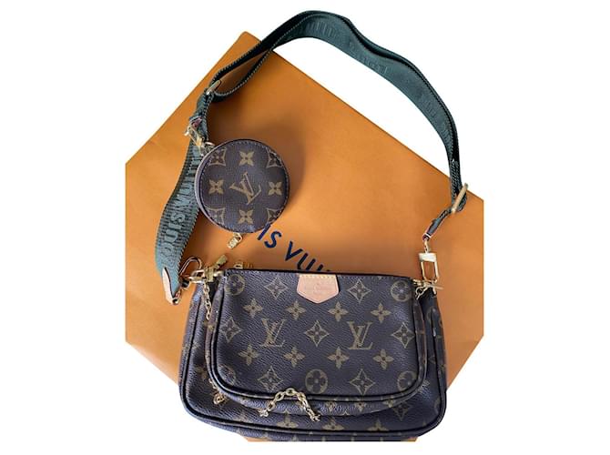 Louis Vuitton LV multi pockets Khaki Leather  ref.355508