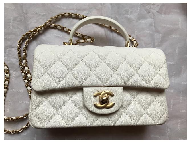 Classique Chanel Mini Sac à Poignée Cuir Blanc  ref.355616