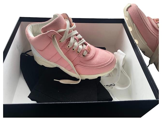 Chanel sneakers Toile Rose  ref.355842
