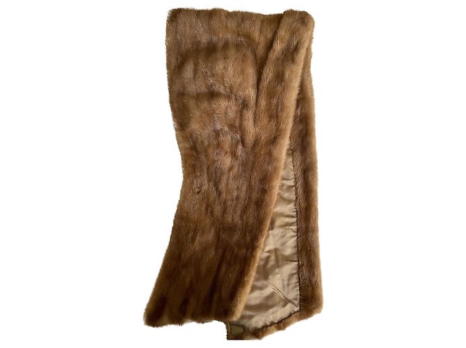 Autre Marque Stola in visone beige 1,80m