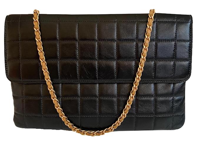 Chanel Handbags Leather  ref.357728