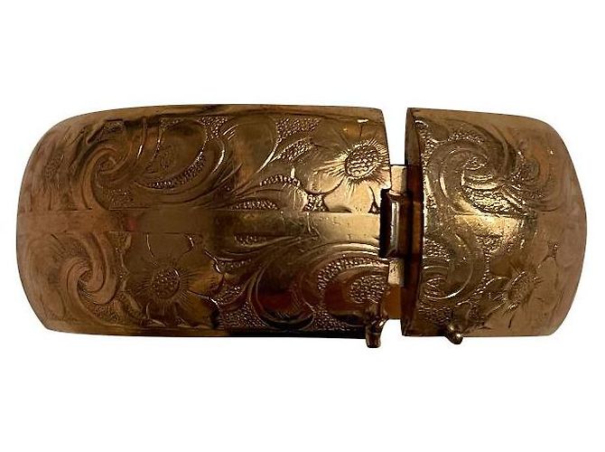 Autre Marque Bracciale rigido largo Gold hardware 