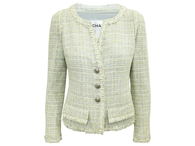 Timeless Chanel Iconic Tweed Jacket with Embossed Silver Buttons White  Cream Cotton ref.360842 - Joli Closet