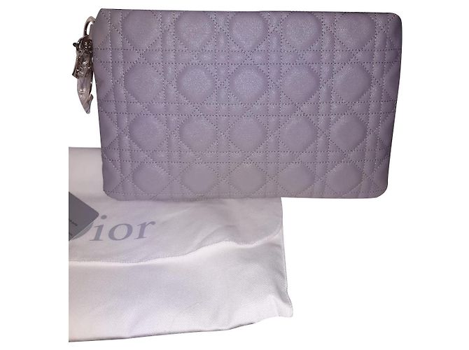 Christian Dior Couleur gris Panarea Dior. réf.. Alors1550PCD