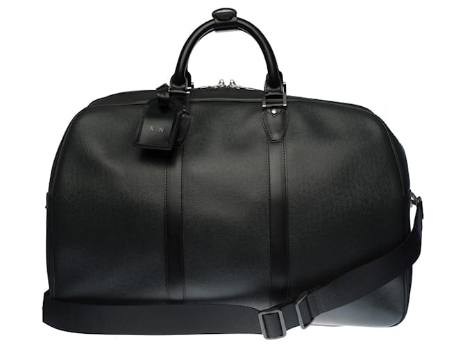 Louis Vuitton Very Chic "Kendall" travel bag in black taiga leather and black fabric, Garniture en métal argenté  ref.362322