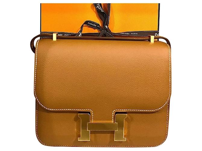 Dolly Hermès Hermes Constance 18 Bege Couro  ref.362324
