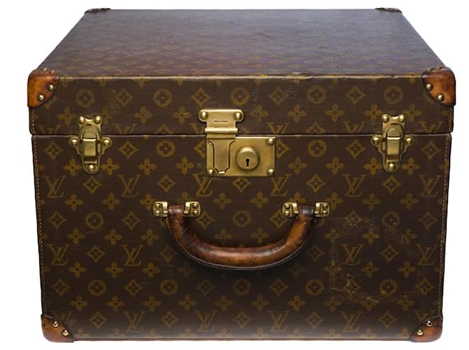 Splendid Louis Vuitton hat trunk in Monogram canvas with brown stencil Cloth  ref.363074