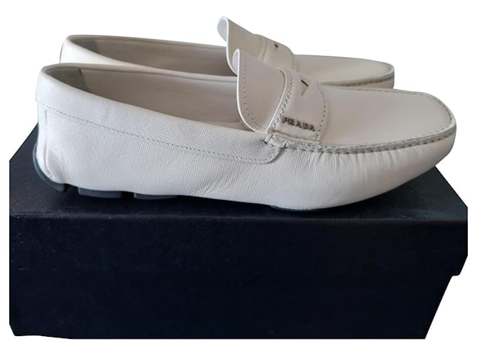 prada loafers White Leather  ref.363131