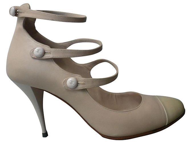 CHANEL Salomé Pumps Brides Hellbeige T38 ES