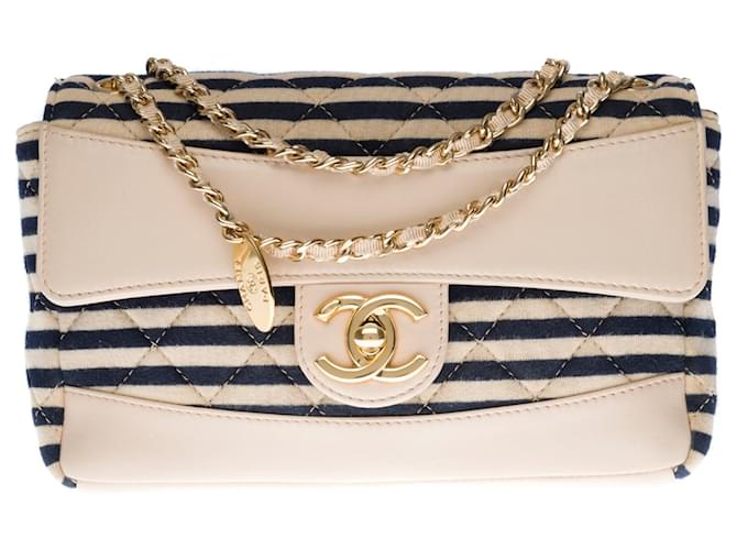 Superb & Rare Chanel New Mini Timeless single Flap bi-material shoulder bag in beige leather and navy blue quilted striped cotton with its wallet, garniture en métal doré  ref.363611