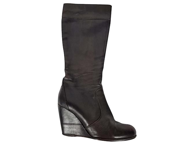 Fendi boots Brown Leather  ref.364327