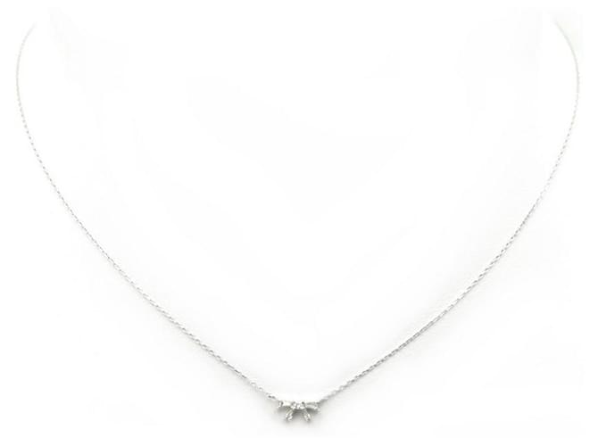 NECKLACE DJULA PENSENDIT KNOT IN WHITE GOLD 18K AND GOLD DIAMOND NECKLACE DIAMONDS Silvery  ref.365276