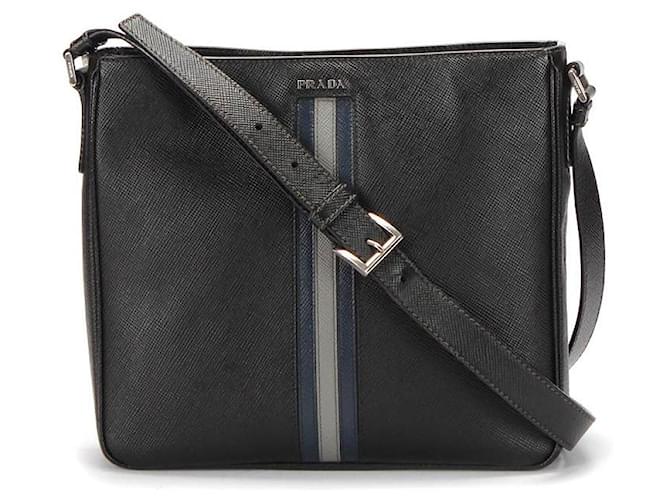 Prada Saffiano Messenger Bag aus schwarzem Kalbsleder  ref.365289