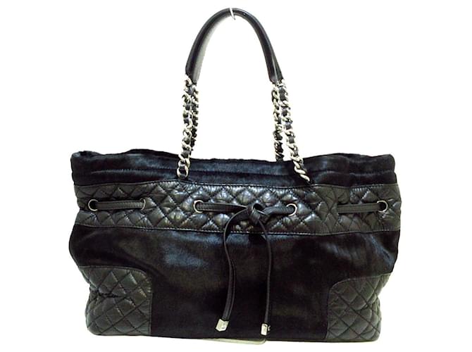 Chanel-Einkaufstasche Schwarz Synthetisch  ref.365526
