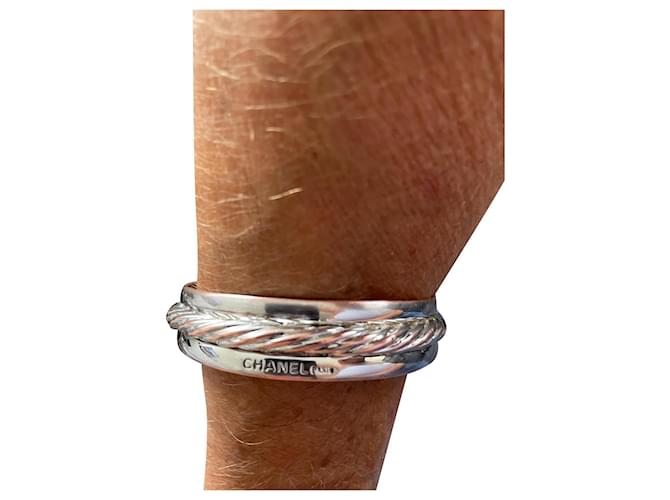 Chanel bracelet Silvery Silver  ref.366649