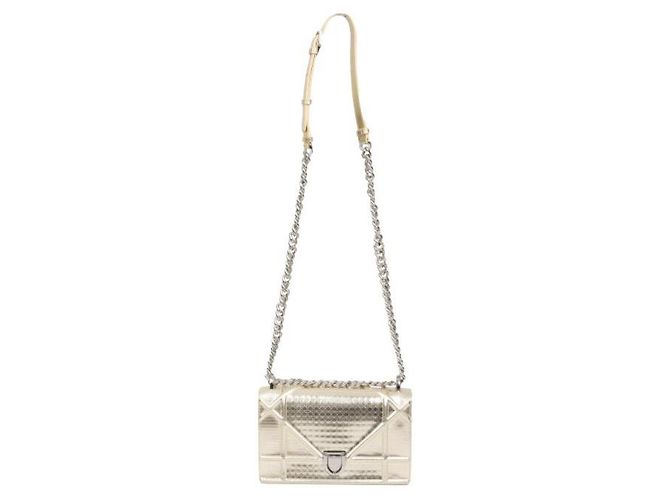 Bolsa de aba média Christian Dior Diorama Dourado
