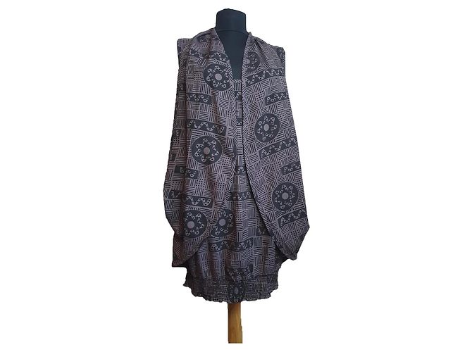 Autre Marque Numph Kleid Schwarz Braun