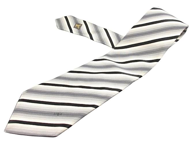 Louis Vuitton Tie Silk  ref.367396