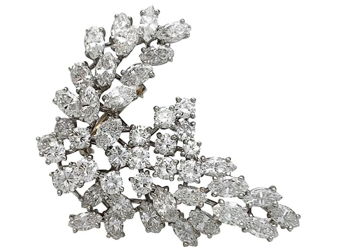 Broche Chaumet diamants, platine et or blanc.  ref.368198