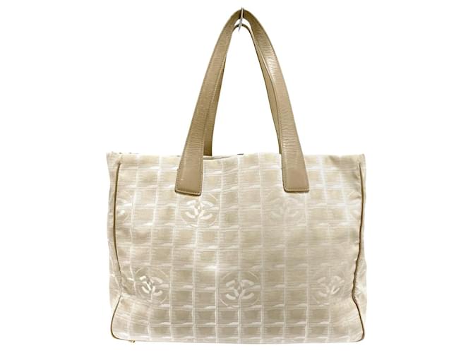 Chanel Travel line Beige Synthetic  ref.369652