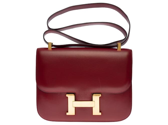 Hermès Splendid Hermes Constance handbag 23 cm leather box bordeaux, garniture en métal doré Dark red  ref.370755
