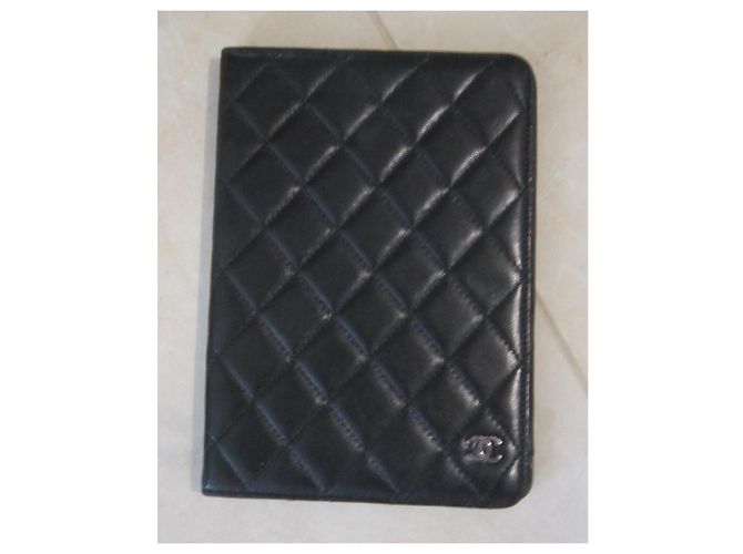 Chanel mini custodia per ipad Nero Pelle